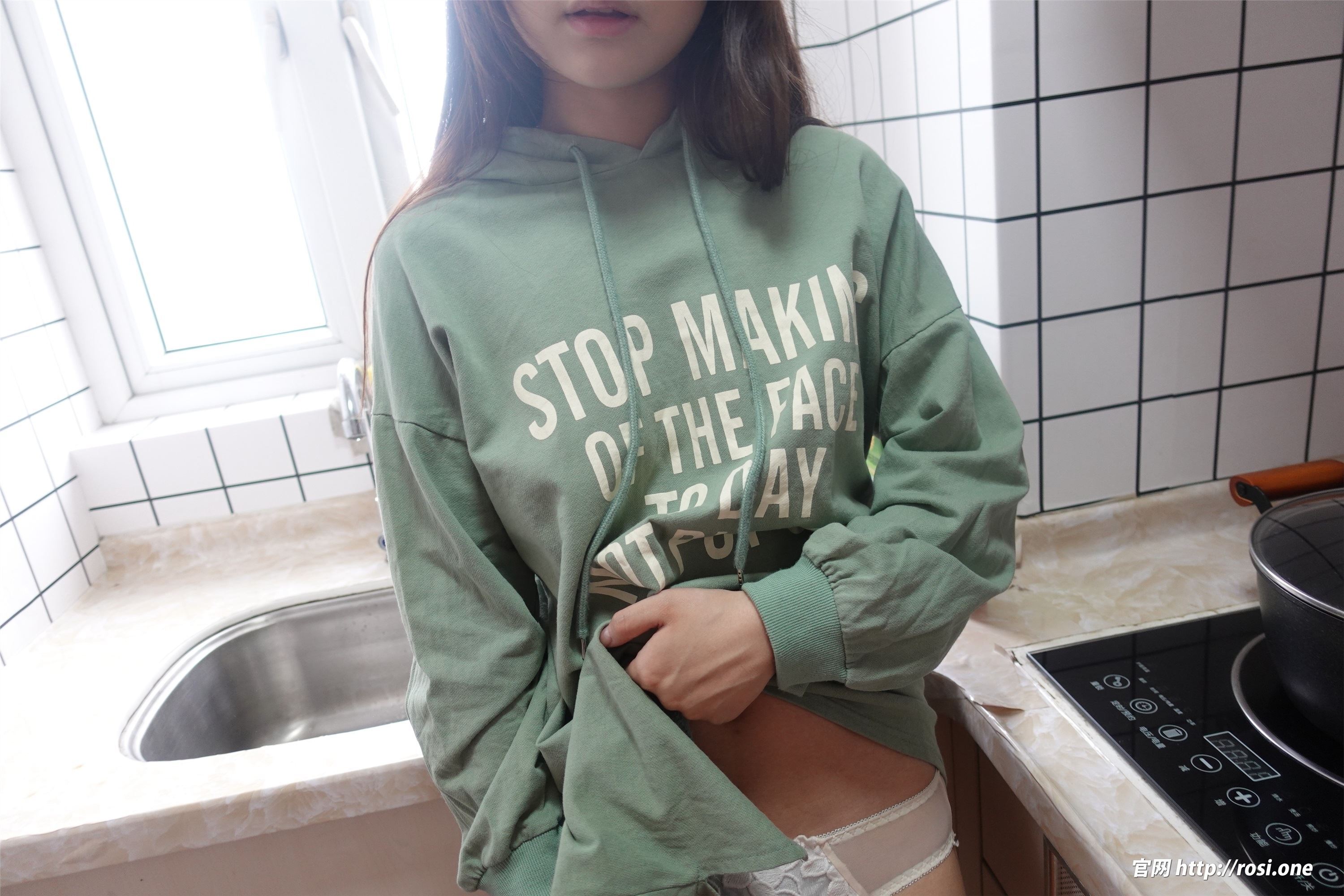 ROSI写真 2022.02.05 NO.3715